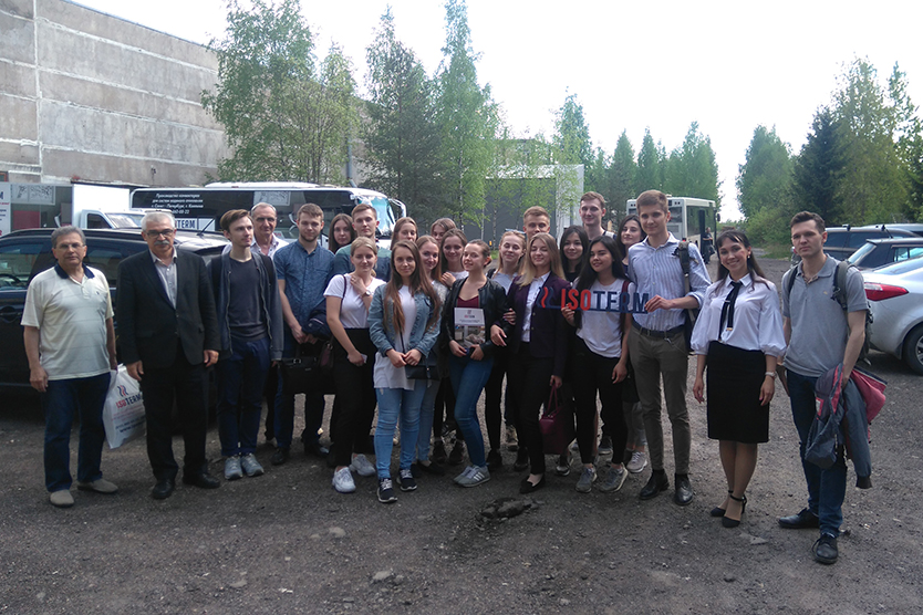 В АО "Фирма Изотерм" состоялась экскурсия для студентов 1-го курса Санкт-Петербургского политехнического университета Петра Великого
